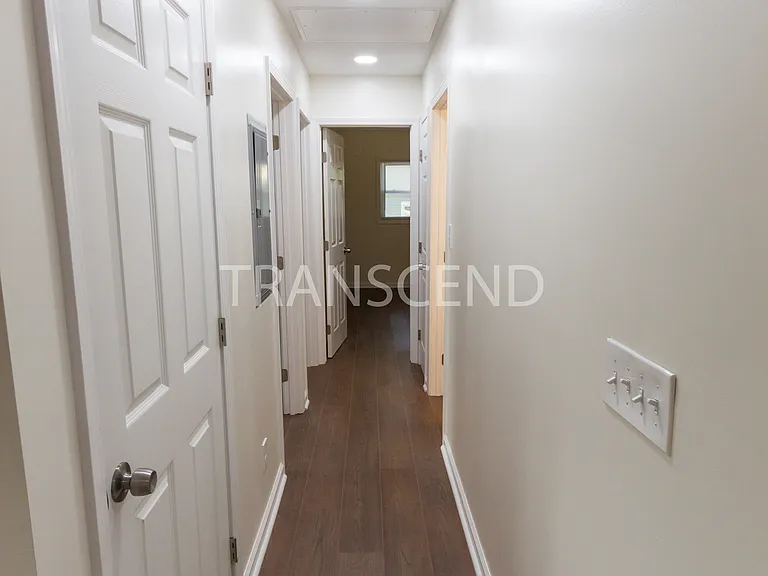 2042 Grange Dr SE — Photo 12