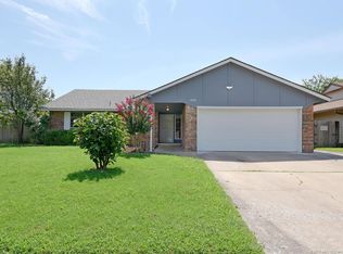 13338 E 33rd St, Tulsa, OK 74134