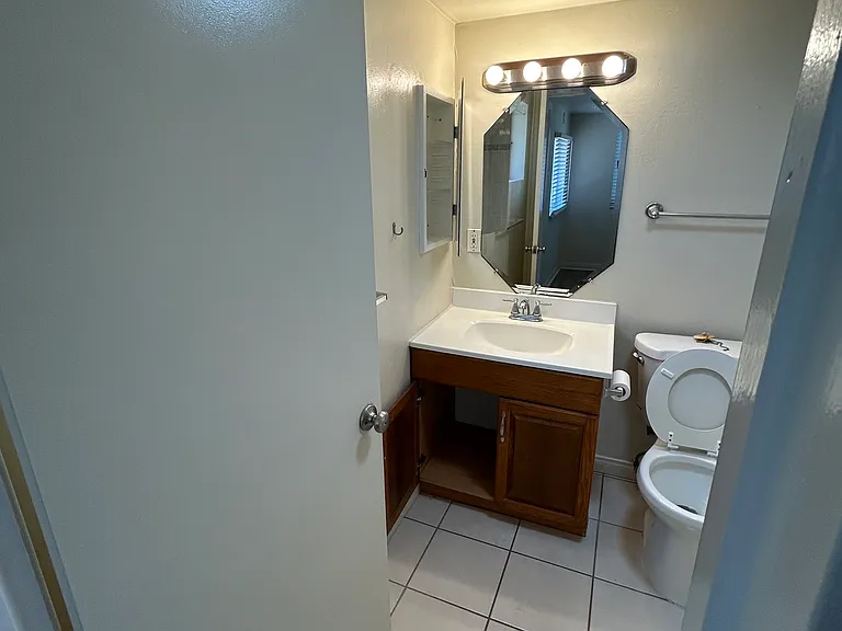 135 Elm Ave — Photo 12
