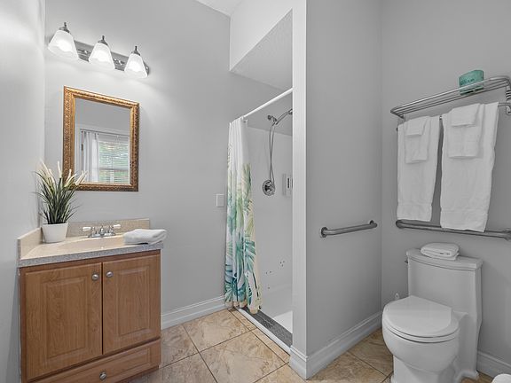 5th image of 6609 La Jolla St #1-6