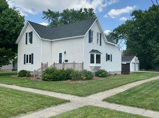 1195 Allen Ave, Garner, IA 50438