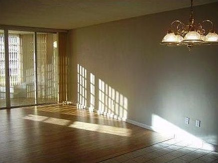 1st image of 1601 NE 191st St #B114