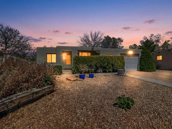 1008 Osage Cir, Santa Fe, NM 87505