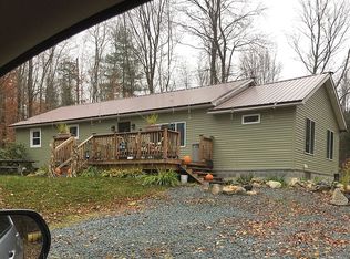 68 Dyken Pond Rd, Petersburgh, NY 12138