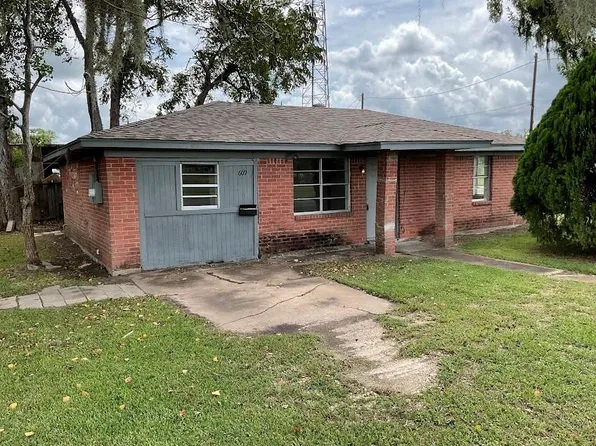 609 W 6th St, Sweeny, TX 77480
