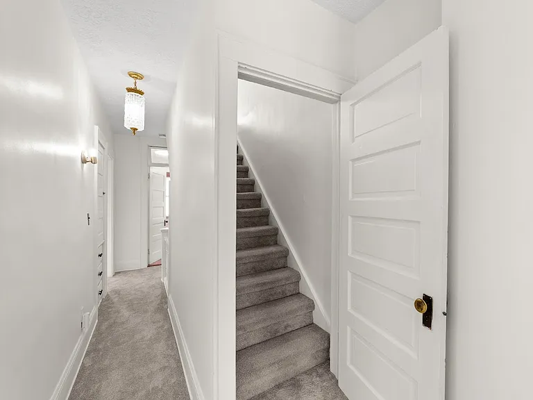 1422 Alameda Ave — Photo 16