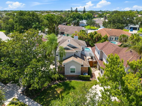 1697 Pine Valley Dr, Melbourne, FL 32935
