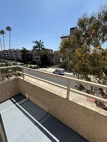 3642 Hughes Ave #6 — Photo 8