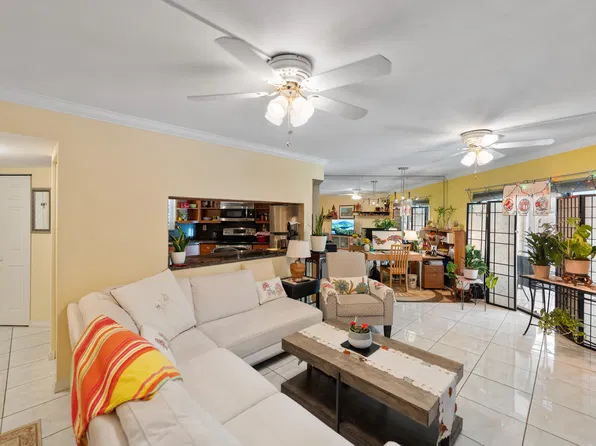 6555 W BROWARD Boulevard #403, Plantation, FL 33317