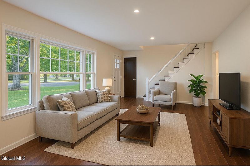 2nd image of 5 Brunswick Park Drive