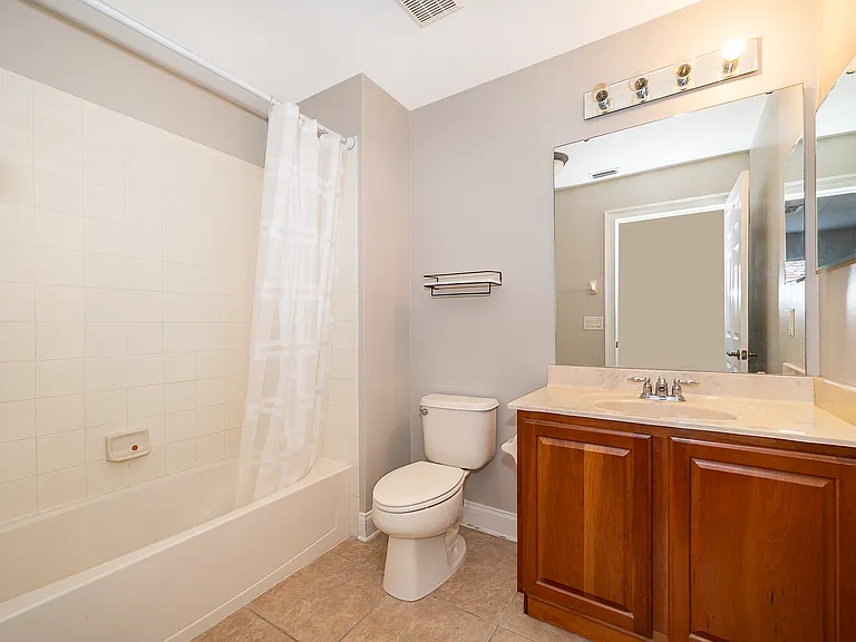 6825 Dolce St — Photo 35