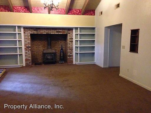 2nd image of 5660 Pony Express Trl APT A