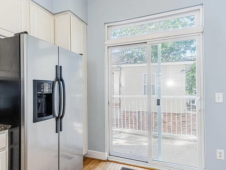 105 Narrowway Ct — Photo 8