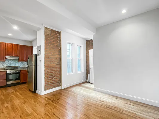 Rented by Compass | media 2