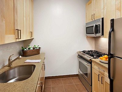 2nd image of 21 West St APT 21C