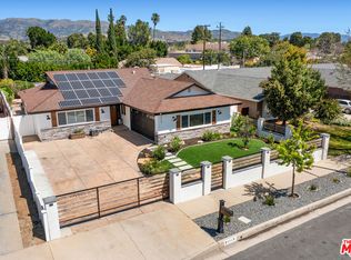 21115 Merridy St, Chatsworth, CA 91311