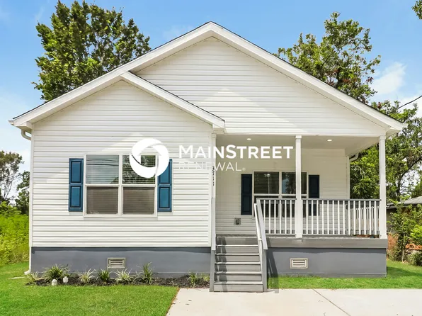 3711 Courtney St, Houston, TX 77026