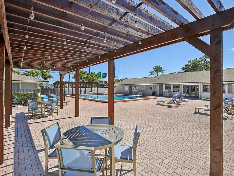 The Palms at Countryside Apartments — Photo 16