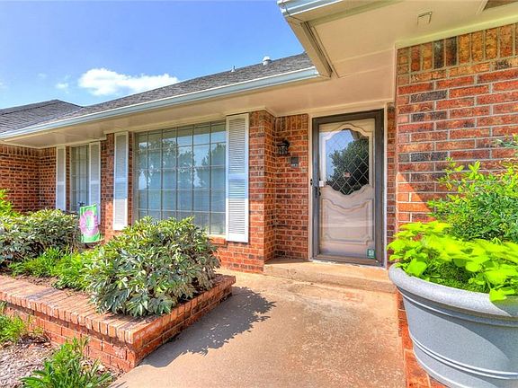 2nd image of 4305 Saint George Dr