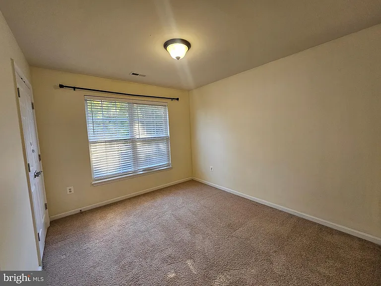 6125 Hot Spring Ln — Photo 19