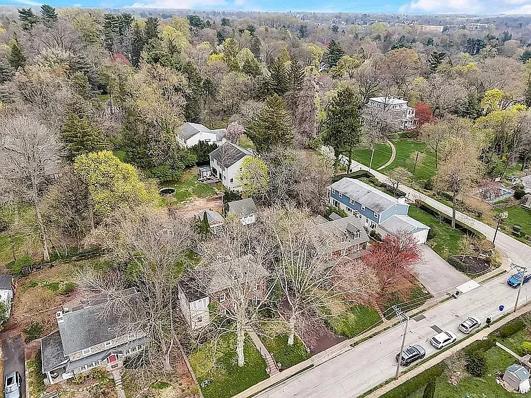 307 Waring Rd — Photo 55