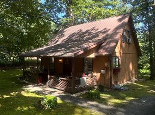 126 Corey Creek Ln, Clarkesville, GA 30523