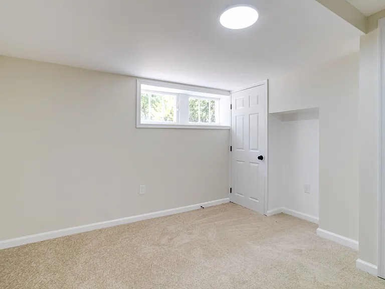 2702 Beryl Ave — Photo 23