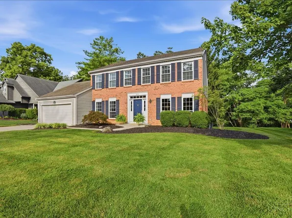 953 Watch Creek Dr, Cincinnati, OH 45230