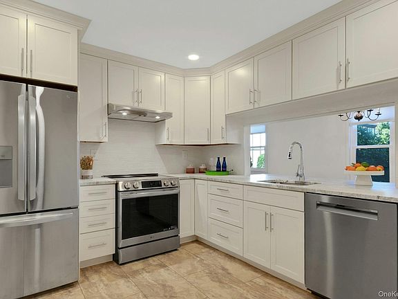 4th image of 342 Sierra Vista Lane #342