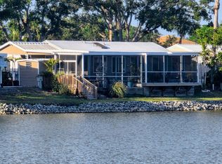 6633 53rd Ave E, Bradenton, FL 34203