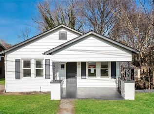 112 Dellabrook Rd, Winston Salem, NC 27105