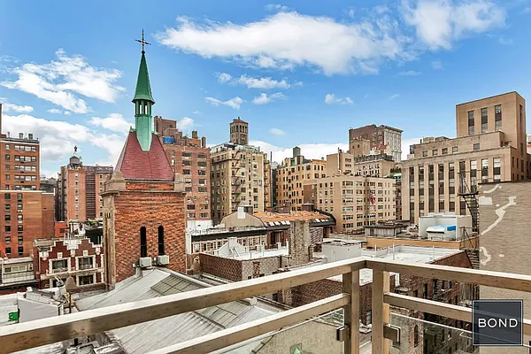 Rented by Bond New York | media 21