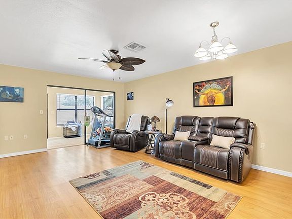 5th image of 7407 Greystone Dr #7407