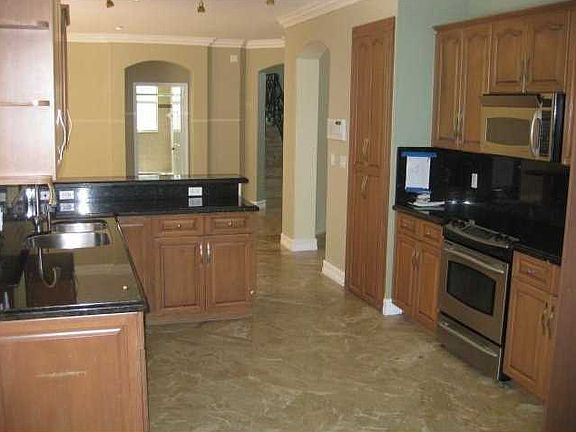 Kendall Breeze Etsate Home