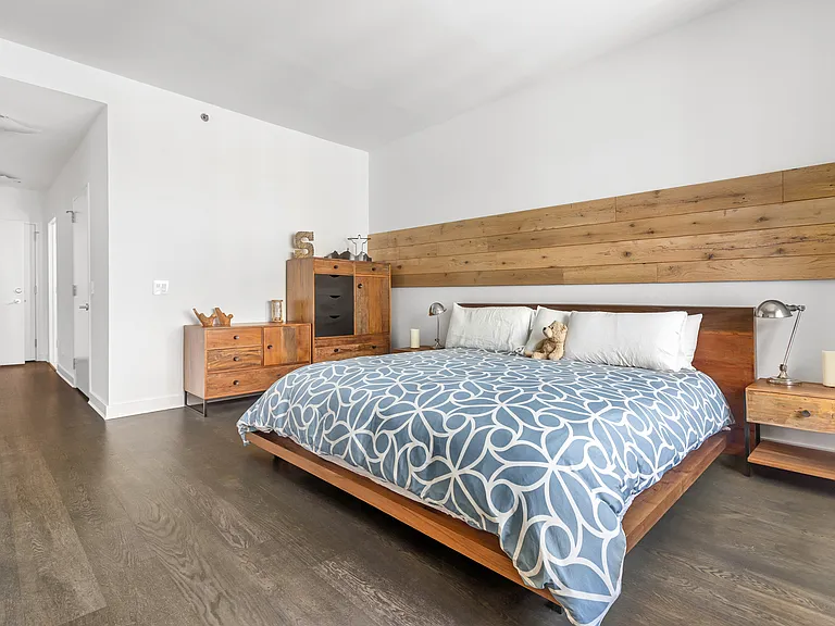 100 W 18th St #5C — Photo 11