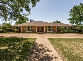 4132 Mendenhall Dr, Dallas, TX 75244