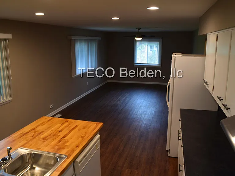 5490 Avon Belden Rd #B — Photo 2