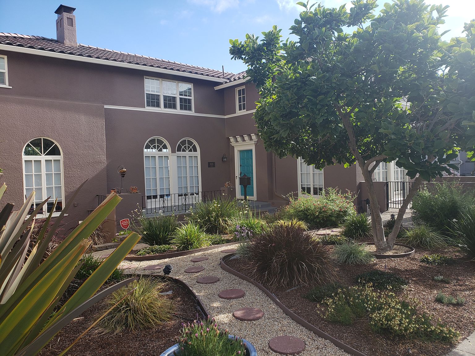 825 Calmar Ave, Oakland, CA 94610 Zillow