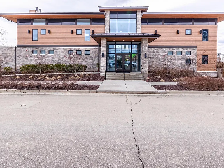 3341 Roseford Blvd — Photo 33