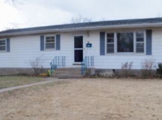 1116 S Elizabeth St, Nevada, MO 64772