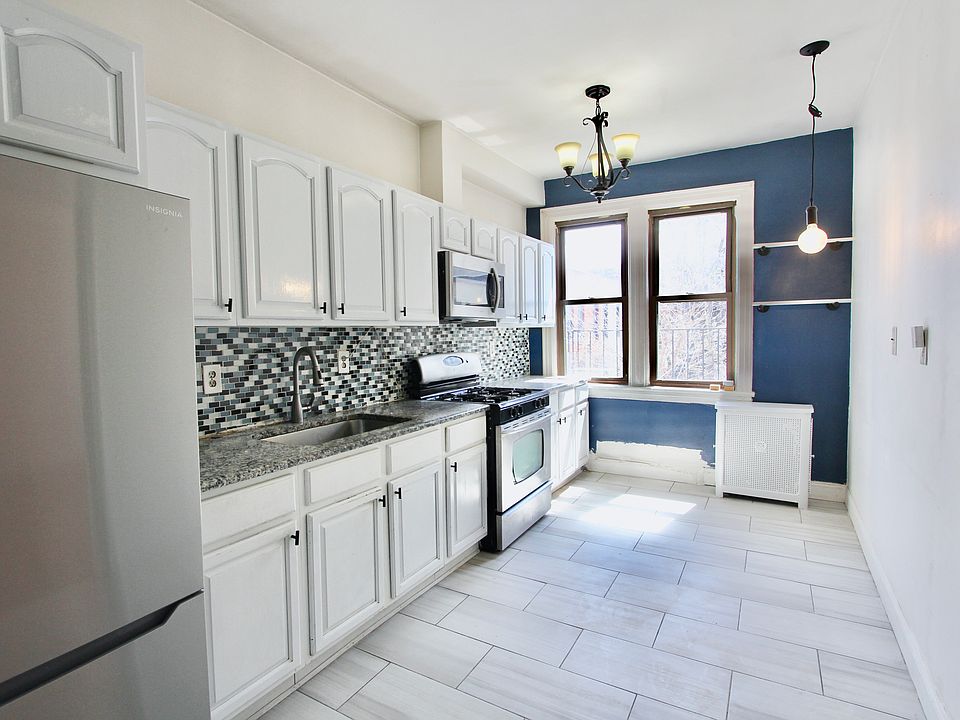 1st image of 39-36 Skillman Ave #2