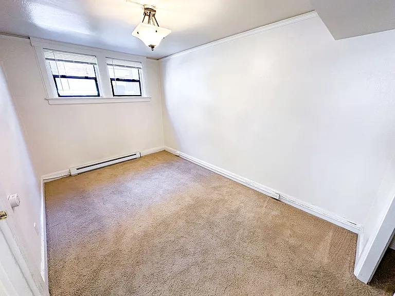 5241 15th Ave NE — Photo 14