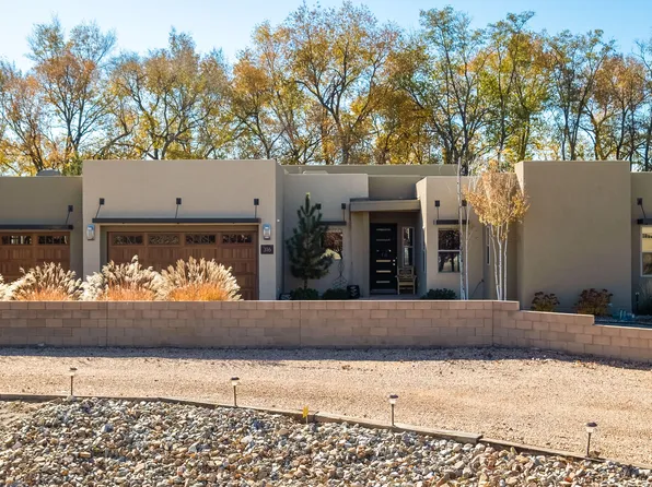 316 Nuevo Hacienda Ln NW, Los Ranchos De Albuquerque, NM 87107