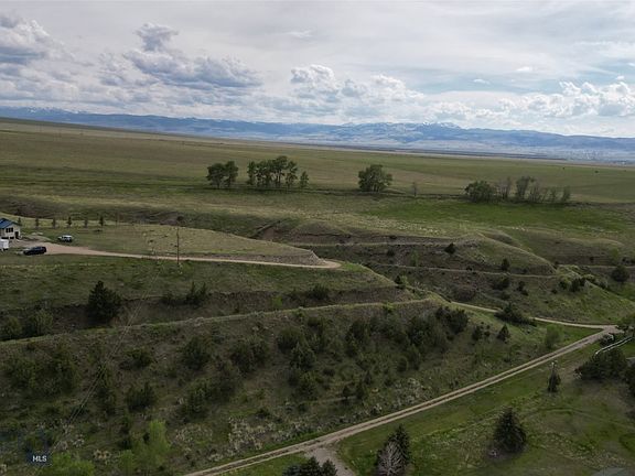 5th image of 36 Rowdy Way