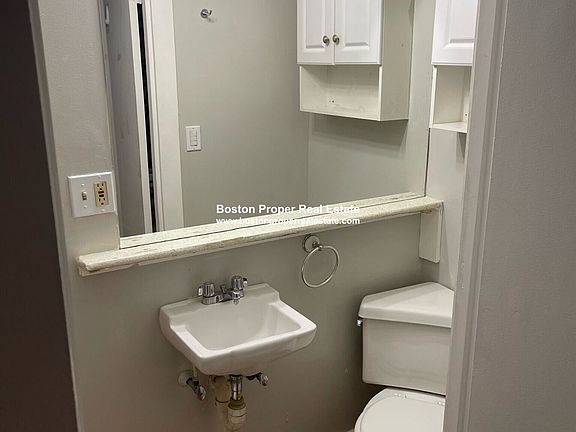 15 GARDEN St. #A Boston - Beacon Hill Unit Photo 5