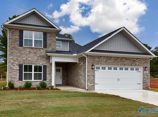 100 Alton Dale Dr, Toney, AL 35773