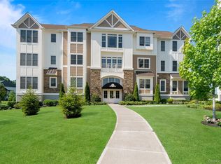 19303 Aspenwood Drive, Plainview, NY 11803