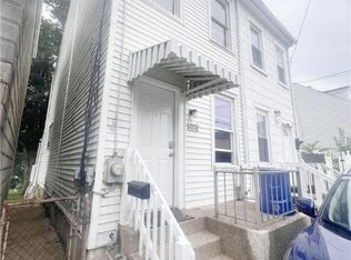 725 1/2 Spruce St, Easton, PA 18042