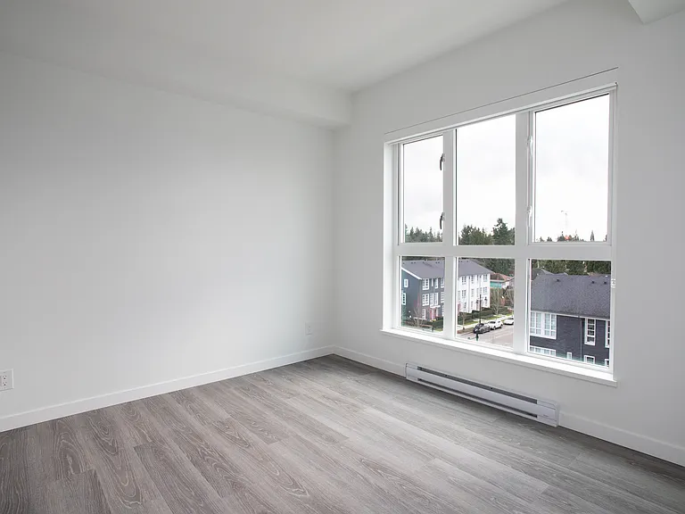 537 Foster Ave — Photo 43