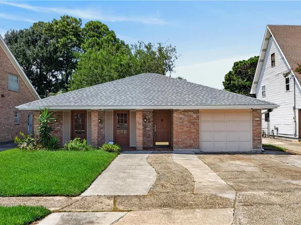 3800 Simone Garden St, Metairie, LA 70002